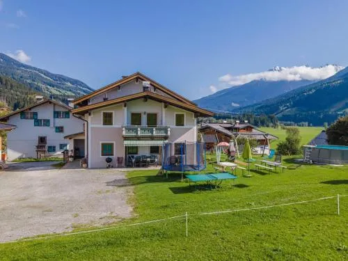 Landhaus Hotter 18 in Neukirchen am Großvenediger, Österreich