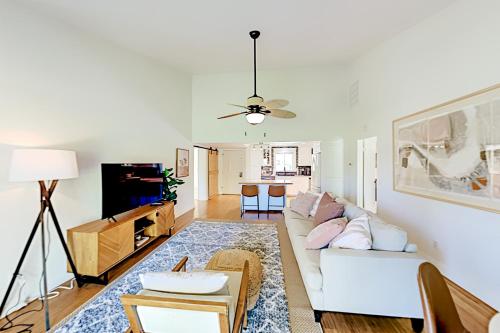 Palm Desert Resorter 42-04 Permit# STR2025-0137 detail