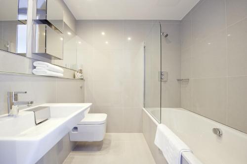 Templeton Place by Supercity Aparthotels - image 13