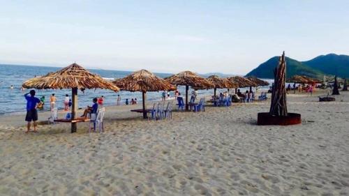 NHA NGHI PHUONG THAO in Quan Lan Island