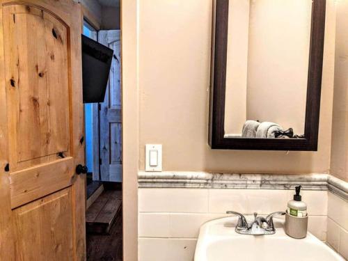 #6 The Hawks Hideout Cabin in Santa Ysabel, USA