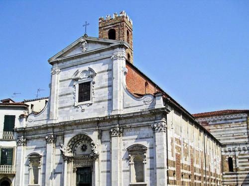  Apartment in Lucca near Piazza Napoleone in Lucca