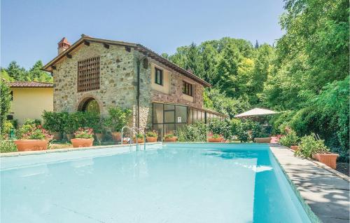 Stunning Home In Molino Del Piano Fi With Wifi