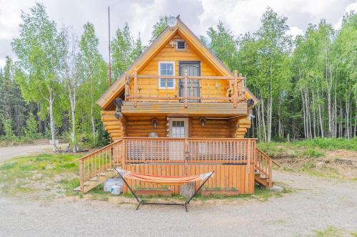 The Goldstream Valley View Cabin in College (AK)