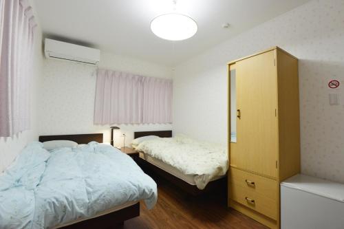 Economy Twin Room