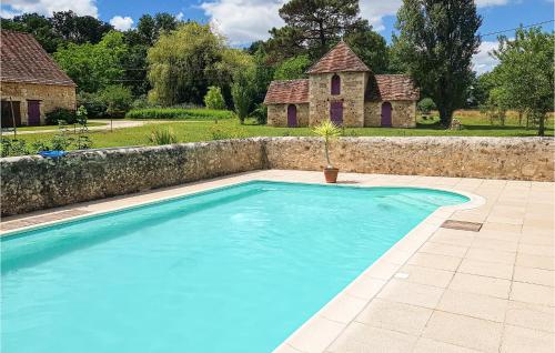 Nice Home In Mauvires With Private Swimming Pool, Can Be Inside Or Outside