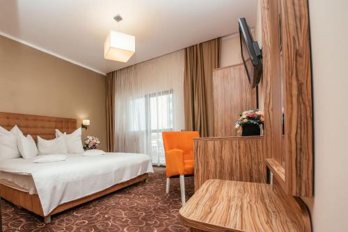 C Pub & Accommodation - image 3
