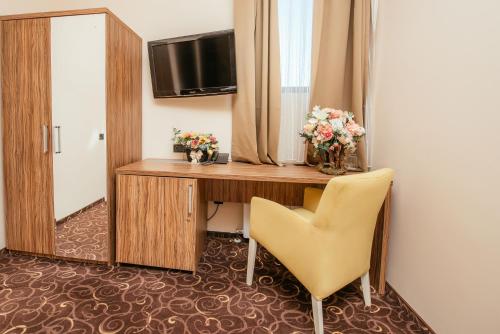 C Pub & Accommodation - image 4