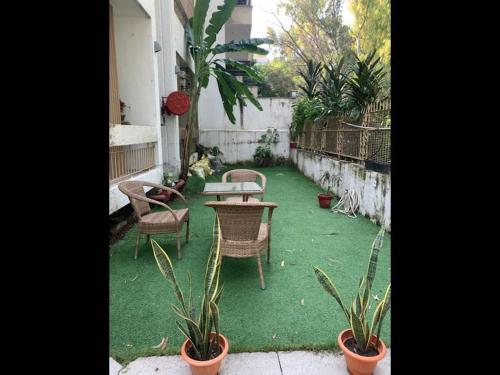 Room in Villa - Nice Boutique Guest House In South Delhi Near Aiims,nift,srifort