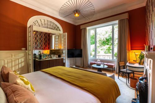 1 queen bed