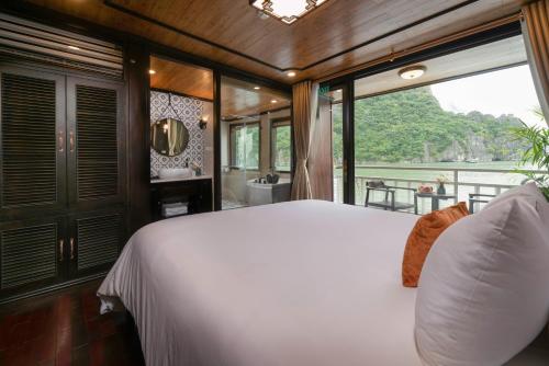Victory Star Cruise, Ha Long
