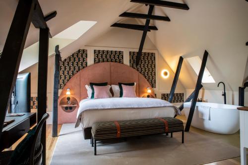 1 queen bed