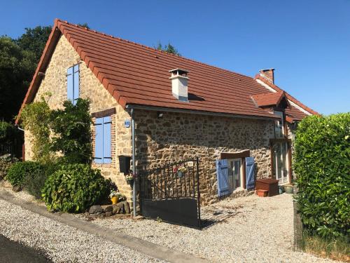 Exterior view, Les Landes in Lubersac