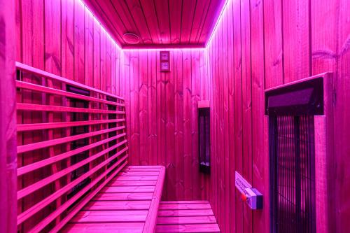Holiday Club Apartman Hotel - image 13