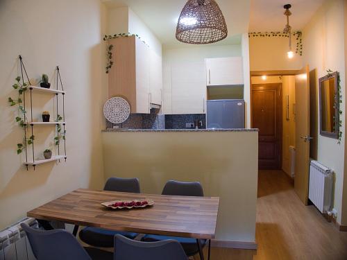 廚房, Grace, apartamento con terraza y vistas in 塔拉爾恩