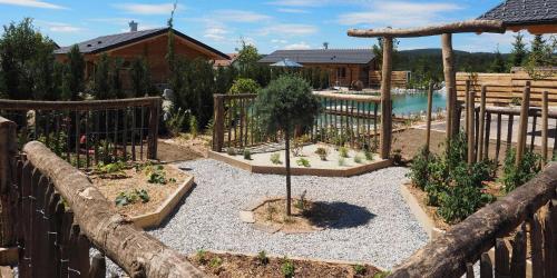 A szálláshely kívülről, Kittenberger Chalets am Gartensee in Langenlois