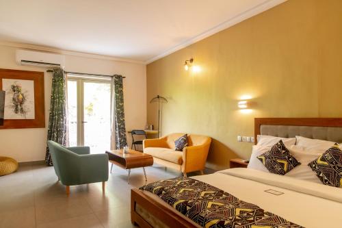 Deluxe Suite image 7