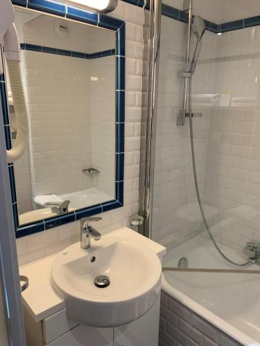 Hôtel Eiffel XV - main image