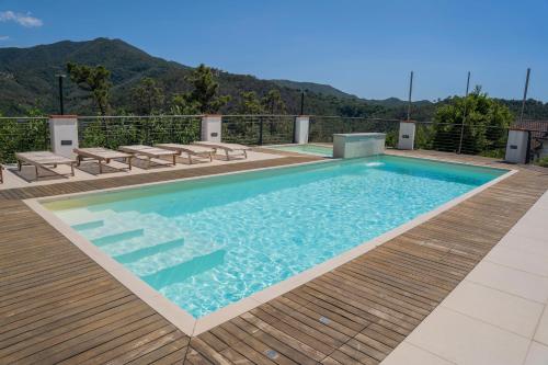 066 - VILLA LETIZIA, Elegante 3 PISCINA e Natura, 10 minuti da MARE e SPIAGGIE - Apartment - Casarza Ligure