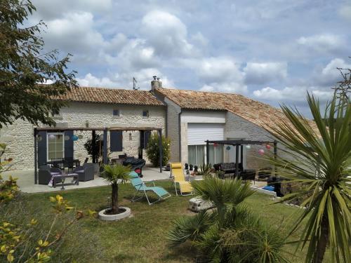 B&B Bel Agave chambre d'hôte Saint-Bonnet-sur-Gironde