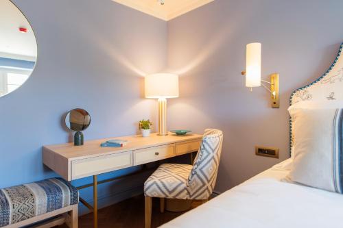 Superior  Room image 4