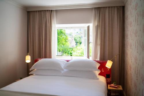 Superior Plus Room image 2