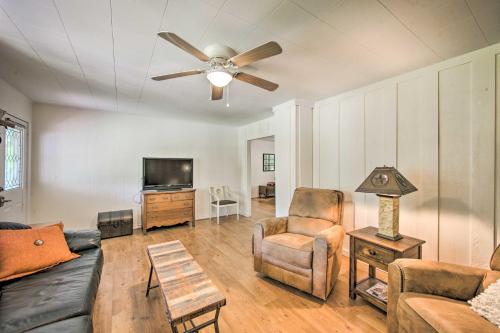 East Texas Gem: Lakefront Home on Lake Hawkins in Holly Lake Ranch (TX)