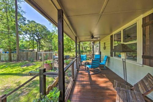 East Texas Gem: Lakefront Home on Lake Hawkins in Holly Lake Ranch (TX)