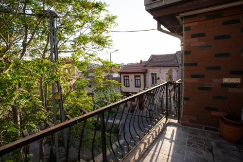 Balcony/terrace, Sayılgan Guest House Ayvalık Greek House in the Center in Ayvalik