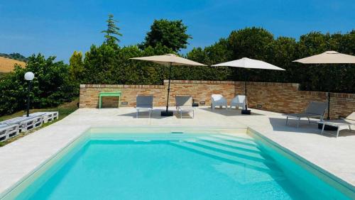  Casa Vacanze con piscina - Villa Bentivoglio in Morrovalle