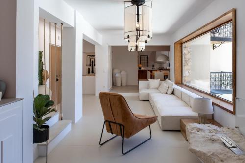 Modern-Family Villa Casa Prasoul with Private Pool and Fitness area gîte à louer Sellíon