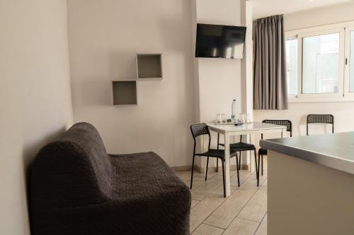 Apartamentos Comfort Calella - image 11