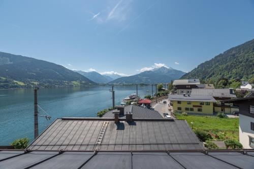 Anblick Appartement with lake view