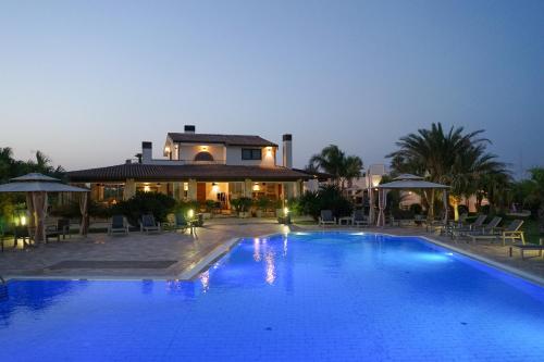 Ferrocino Resort 4