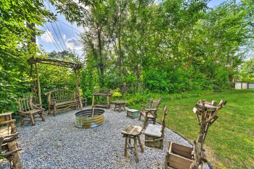 Sunny Clawson Home with Yard - Walk to Main St! in Clawson, USA