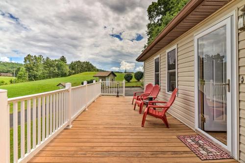 Charming Mills River Home with Porch and Yard!