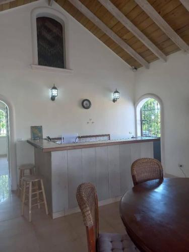 sala de TV, casa maria in La Romana