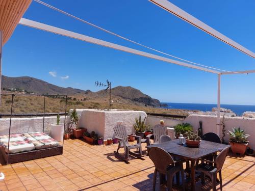  Isleta apartamento con terraza, vistas y WIFI in La Isleta del Moro
