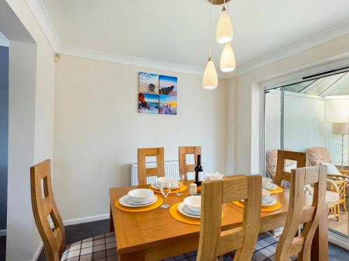 247 Serviced Accommodation in Telford- 3BR HOUSE