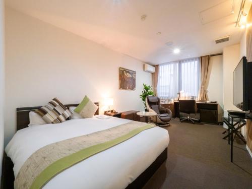 Grand Queen Double Room