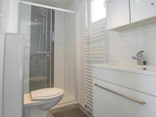 ห้องน้ำ, Grote Karekiet 24-30 in เชนไดก์ เอน กีฟิทส์บูร์ท