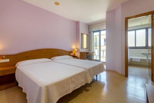 Hotel Montalvo Playa - image 12