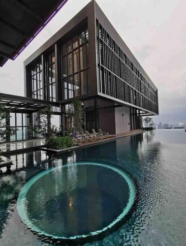 Infinity pool/ Lucentia BBCC, near LALAPORT, PNB118, KLCC photo