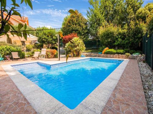  Villa in Mondariz Balneario with Wellness and Private Pool in Mondariz-Balneario