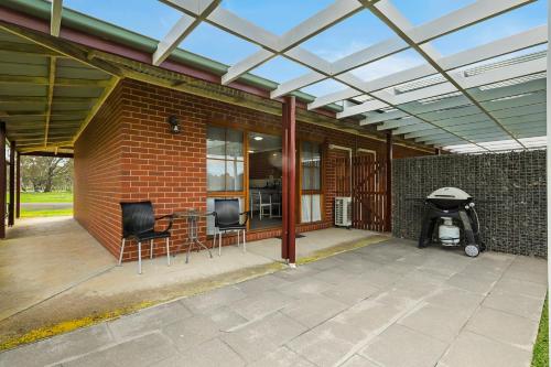 Summerfield Winery and Accommodation