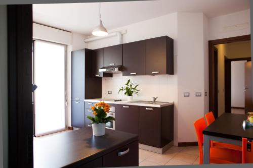 Housing32 Apartments - image 6