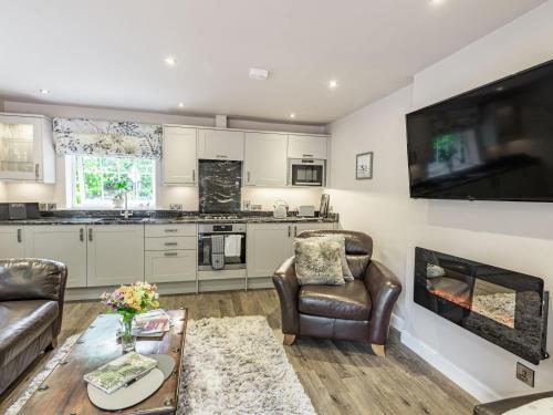 Silvadale Cottage Louth - image 12