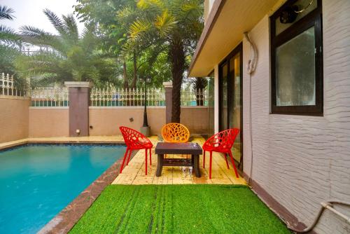 SaffronStays Evelyn Greens, Lonavala - pet-friendly pool villa in a quiet neighbourhood