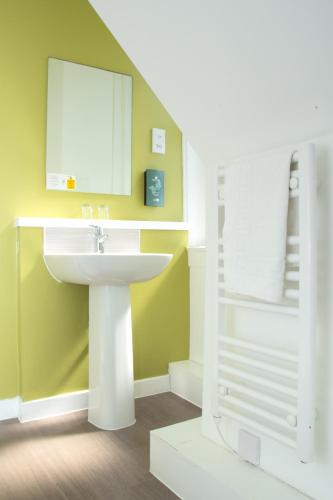 The Portpatrick Hotel - image 10