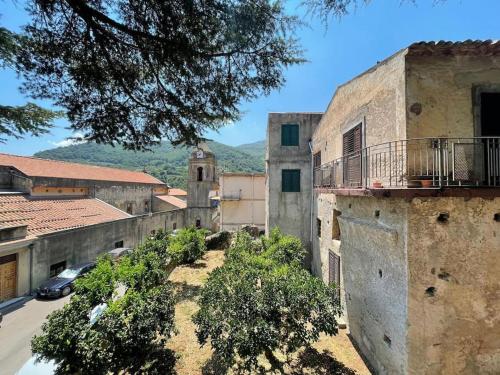 Appartamento in centro storico - Montagnareale